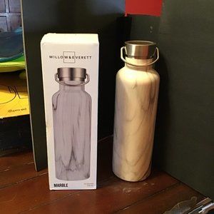 BRAND NEW! Willow & Everett Steel Water Bottle, Marble Colored Exterior